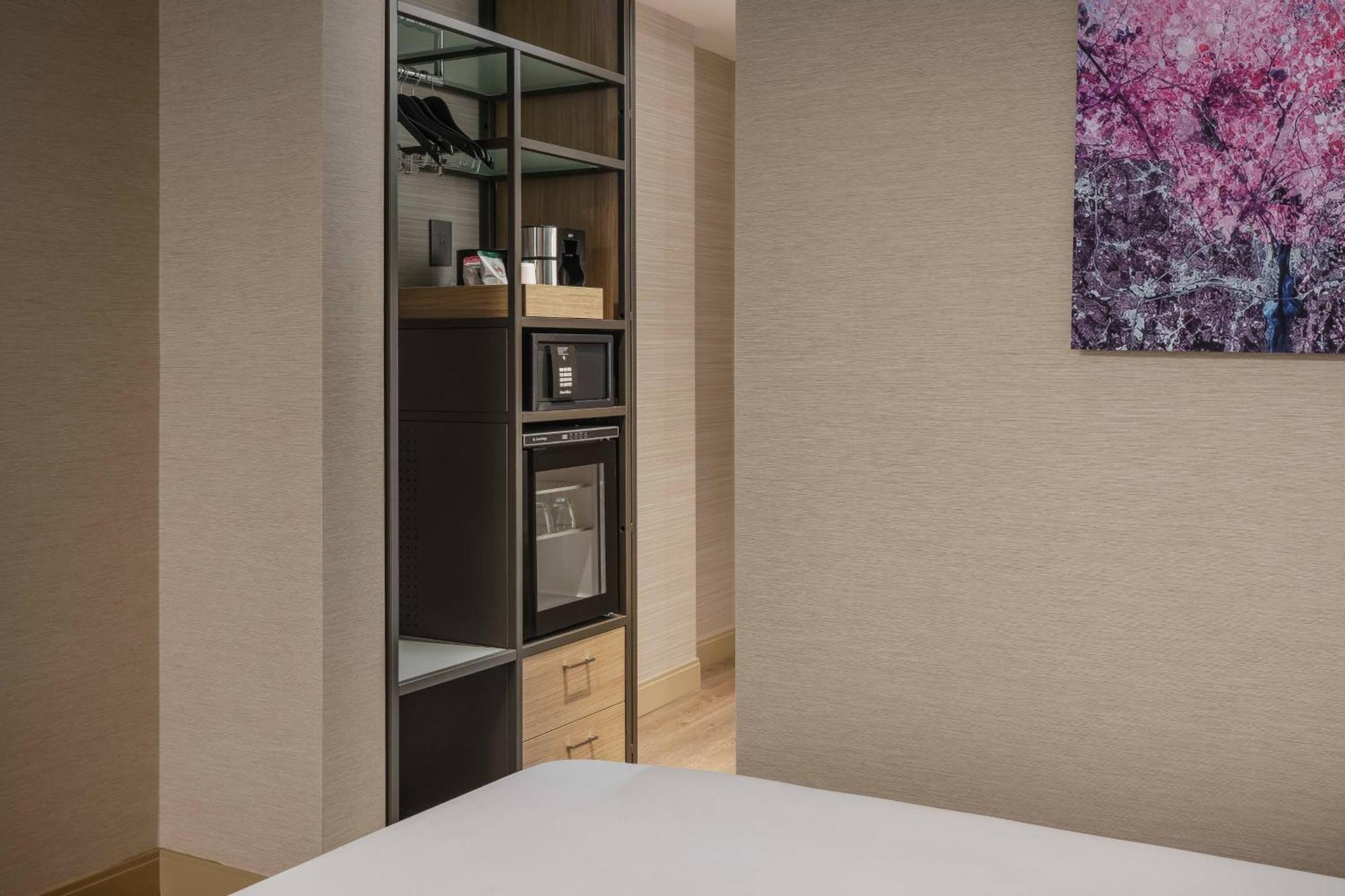 Ac By Marriott Dc Downtown 4* Washington