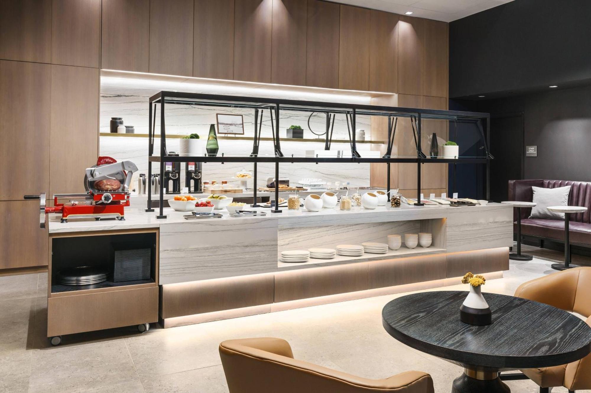 Ac By Marriott Dc Downtown Hotel 4*